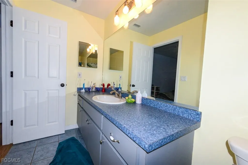 10736 Lemontree Court Lehigh Acres FL 33936