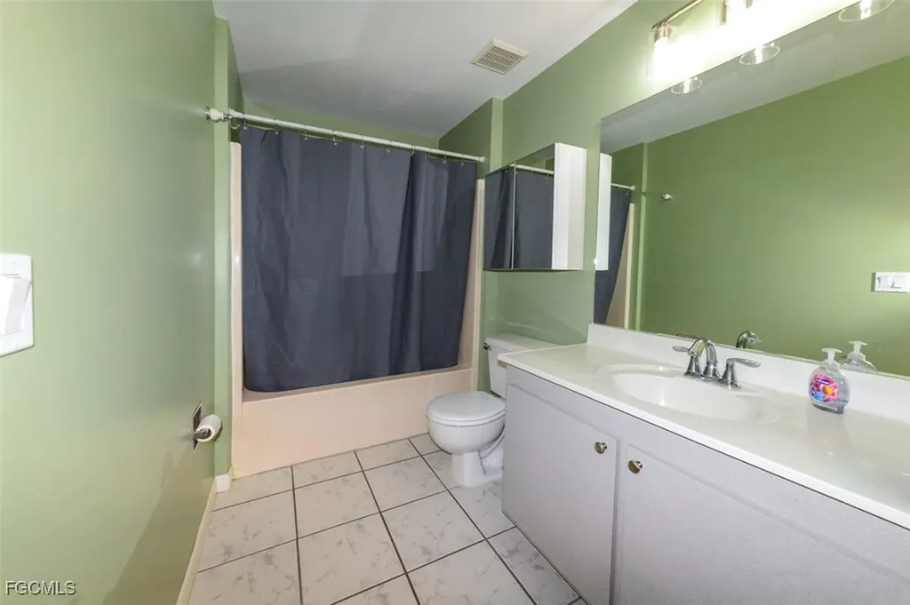 10736 Lemontree Court Lehigh Acres FL 33936