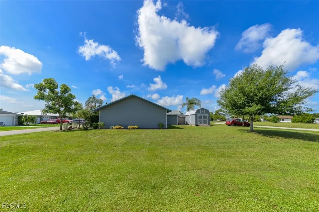 10736 Lemontree Court Lehigh Acres FL 33936