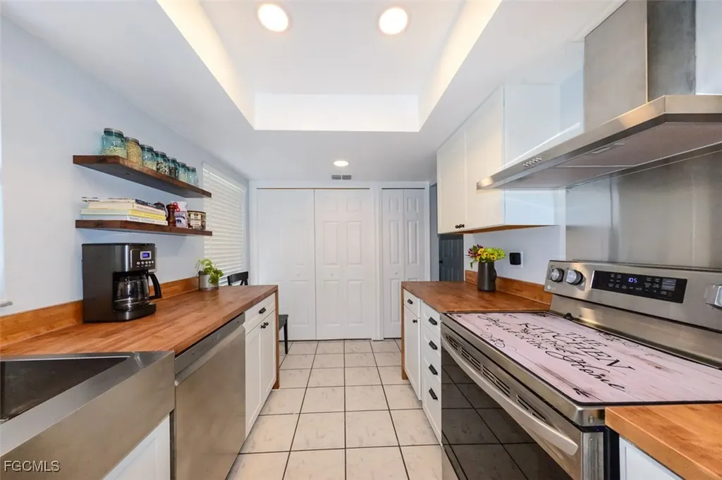 10736 Lemontree Court Lehigh Acres FL 33936