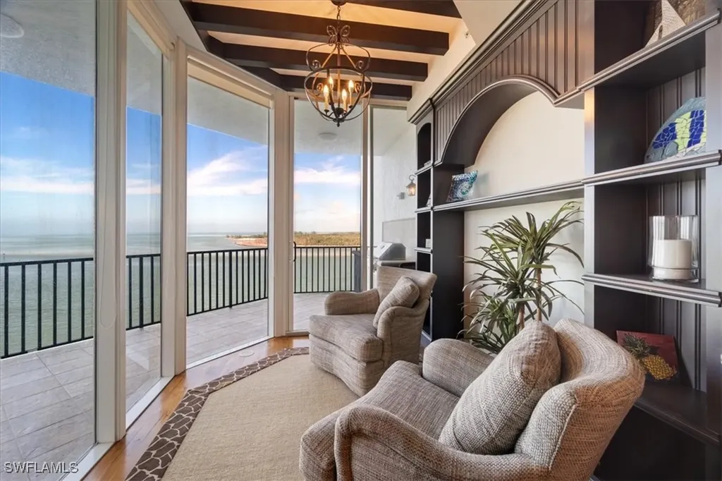 700 La Peninsula Boulevard Naples FL 34113
