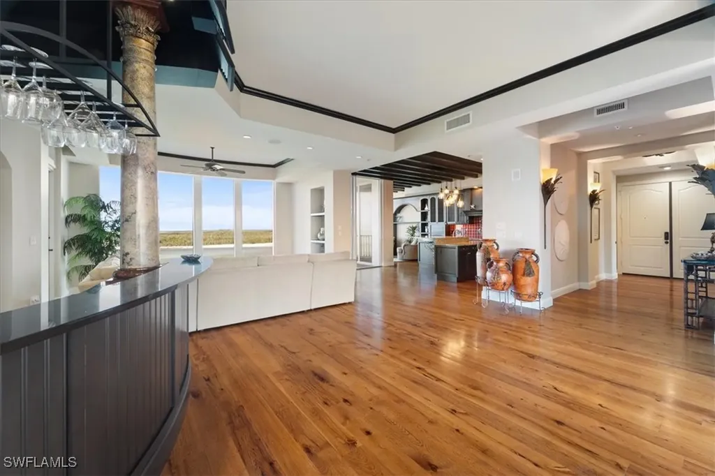 700 La Peninsula Boulevard Naples FL 34113