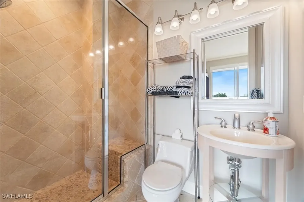 700 La Peninsula Boulevard Naples FL 34113