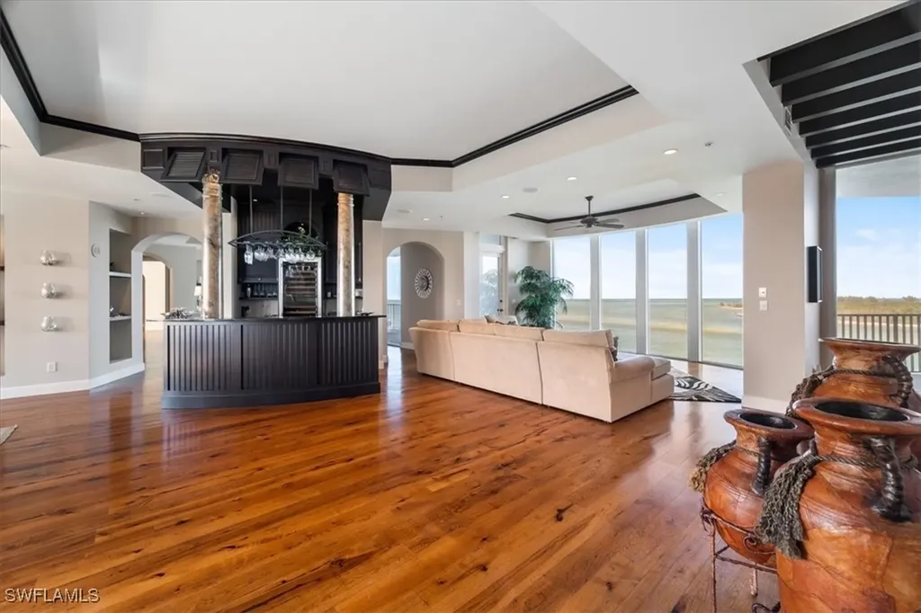 700 La Peninsula Boulevard Naples FL 34113