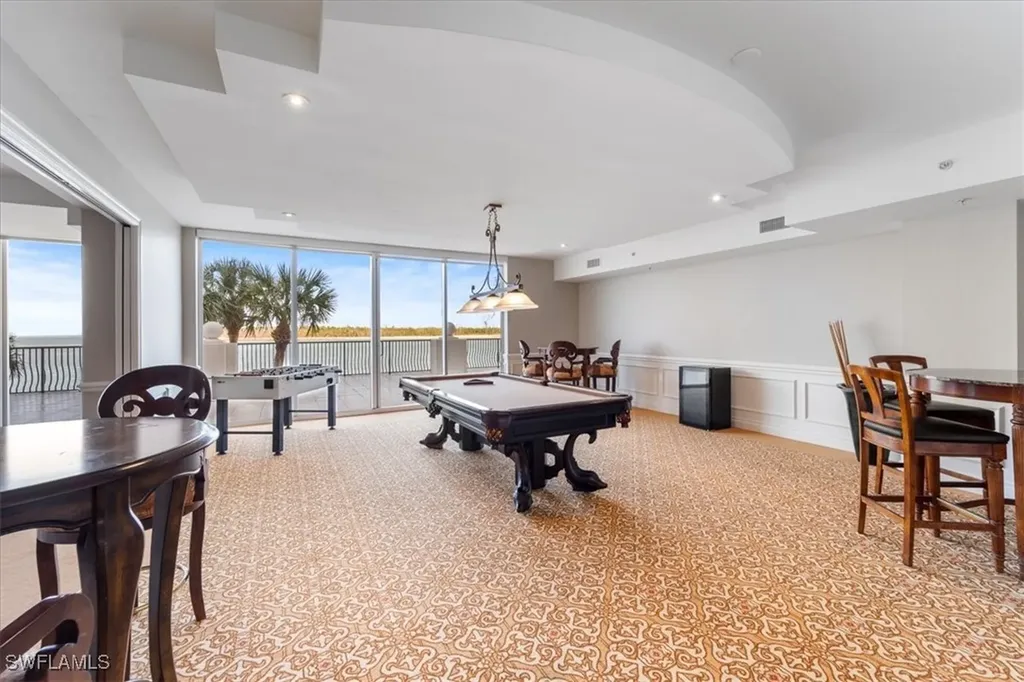 700 La Peninsula Boulevard Naples FL 34113