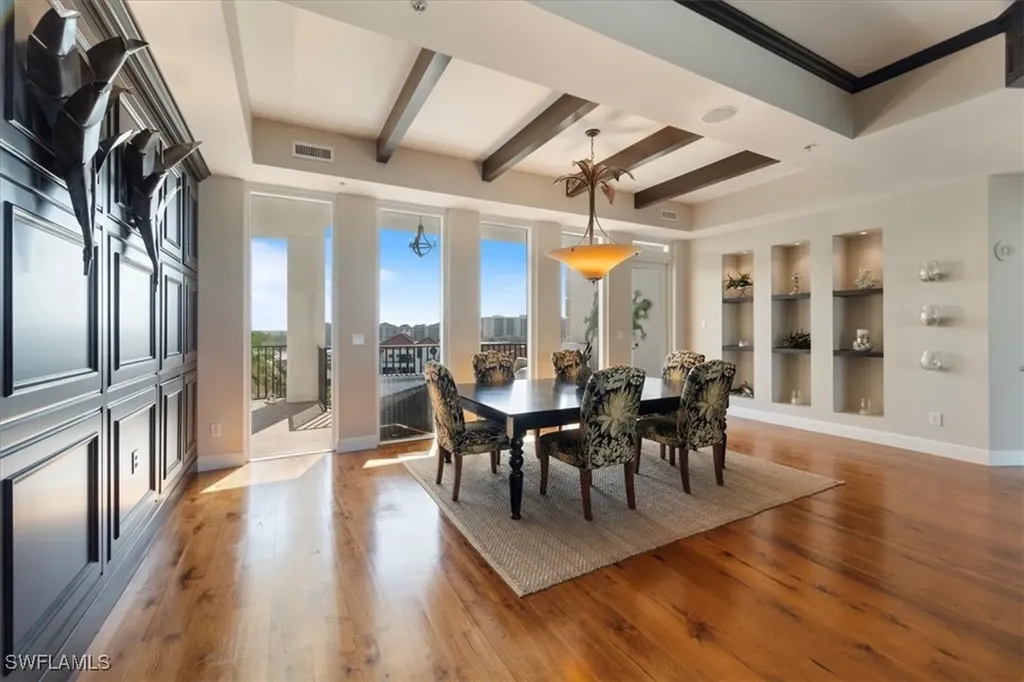 700 La Peninsula Boulevard Naples FL 34113