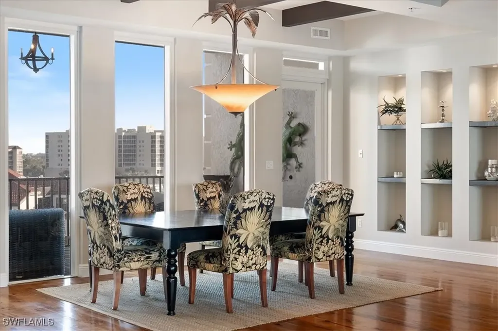 700 La Peninsula Boulevard Naples FL 34113