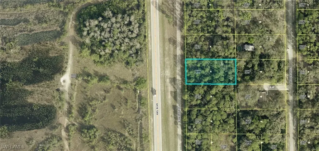 1906 Edward Avenue Lehigh Acres FL 33972