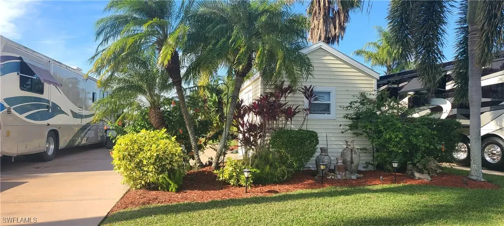 Lot 266 3022 Gray Eagle Parkway Labelle FL 33935