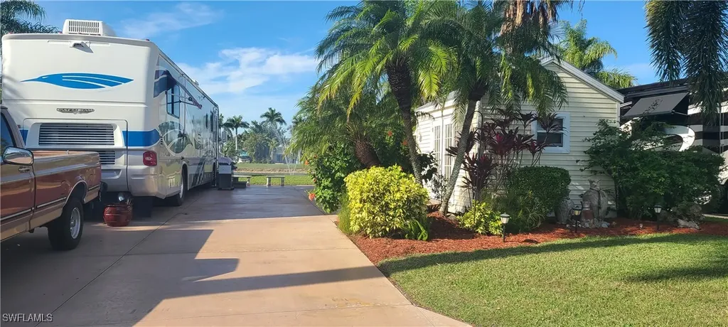 Lot 266 3022 Gray Eagle Parkway Labelle FL 33935