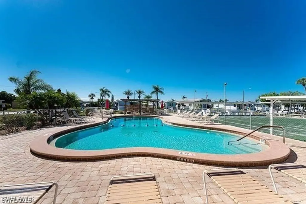 16015 Tangelo Way North Fort Myers FL 33903