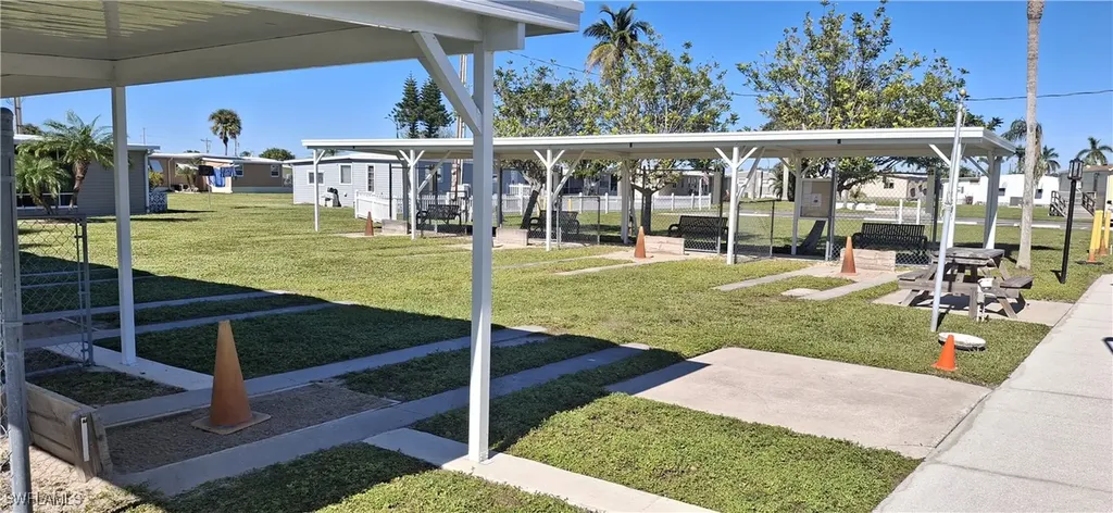 16015 Tangelo Way North Fort Myers FL 33903