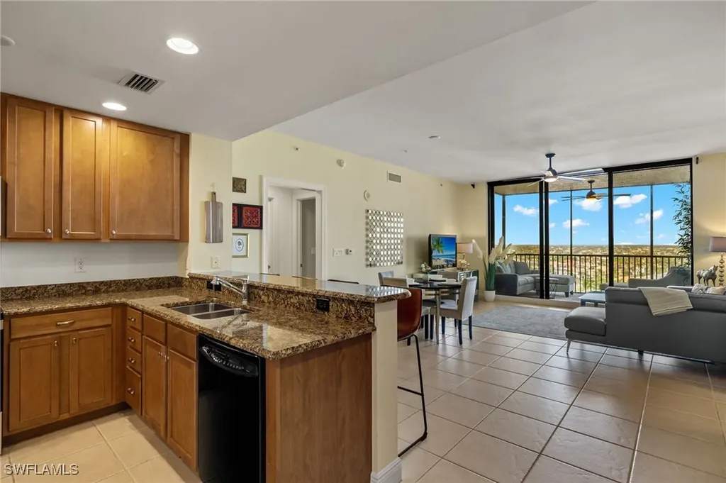 5781 Cape Harbour Drive Cape Coral FL 33914