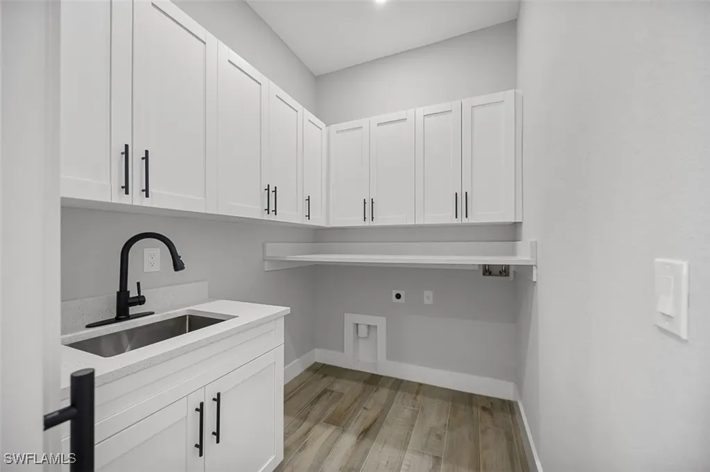 2627 NW 3rd Terrace Cape Coral FL 33993