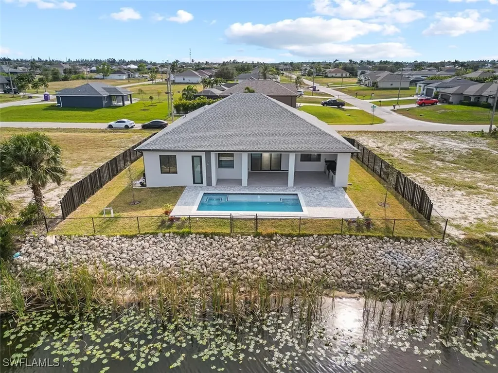 2627 NW 3rd Terrace Cape Coral FL 33993