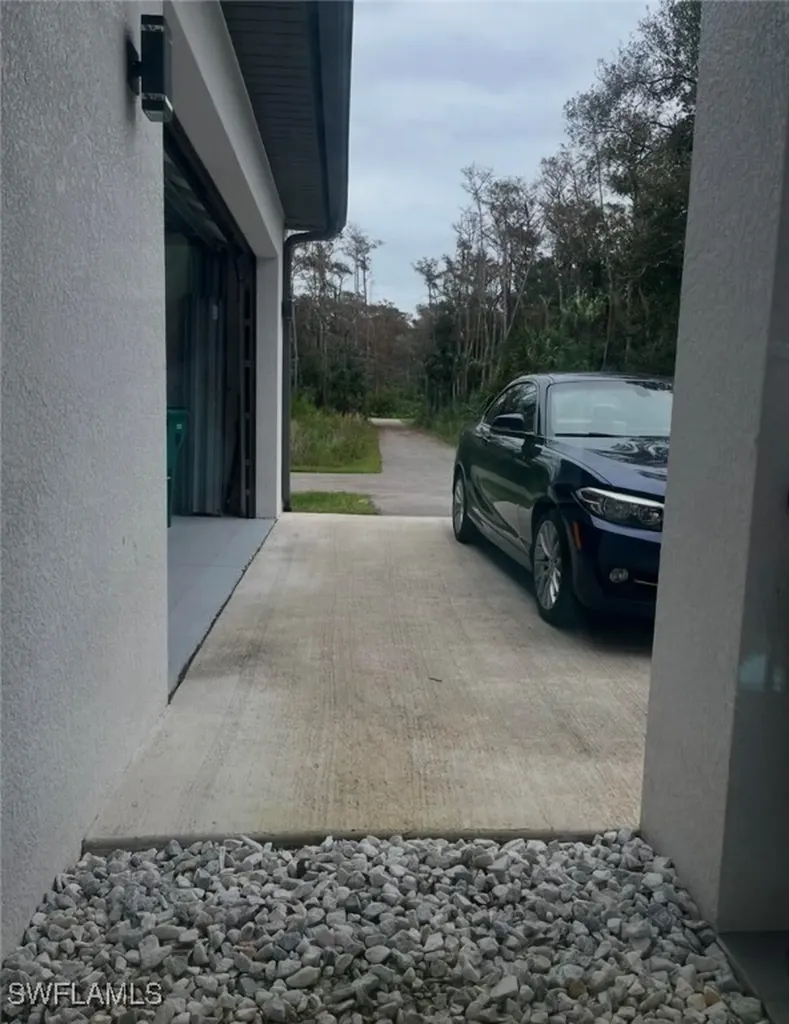 2524 64th Avenue NE Naples FL 34120