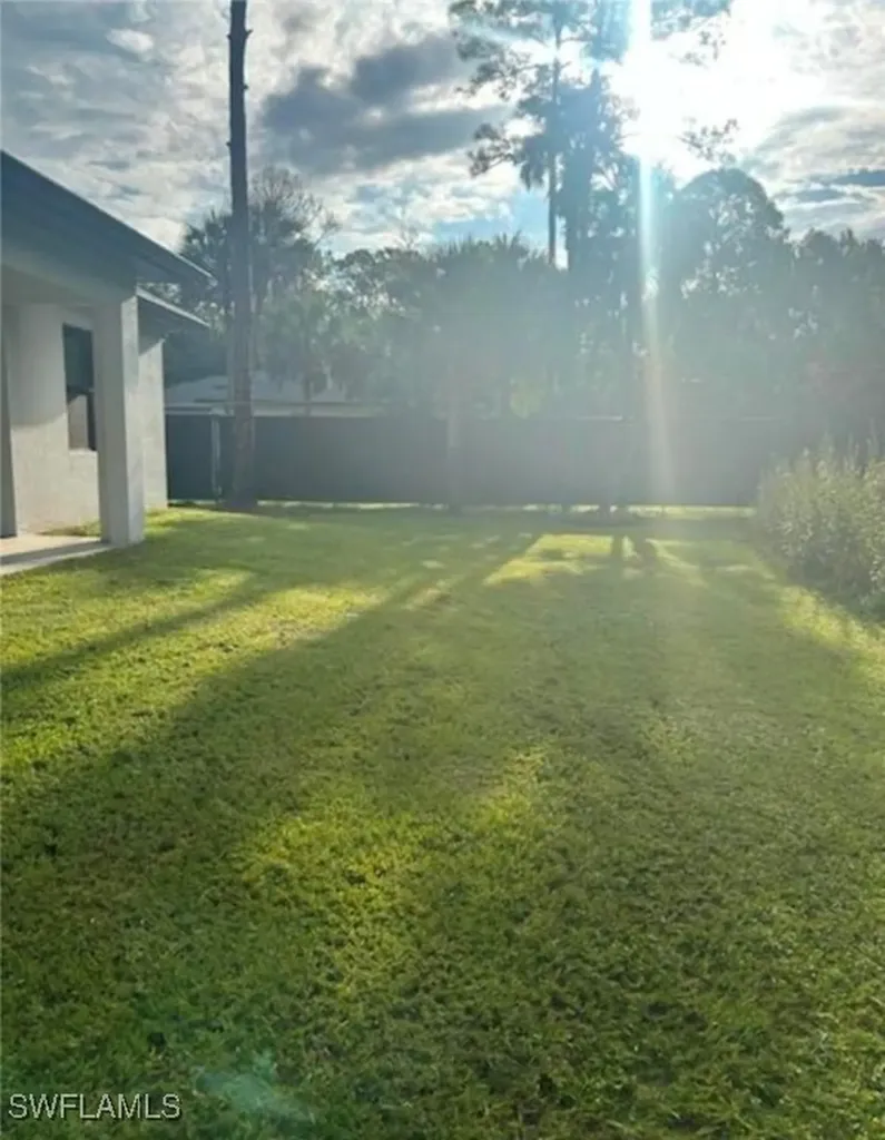 2524 64th Avenue NE Naples FL 34120