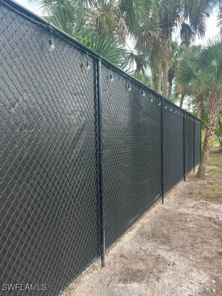 2524 64th Avenue NE Naples FL 34120
