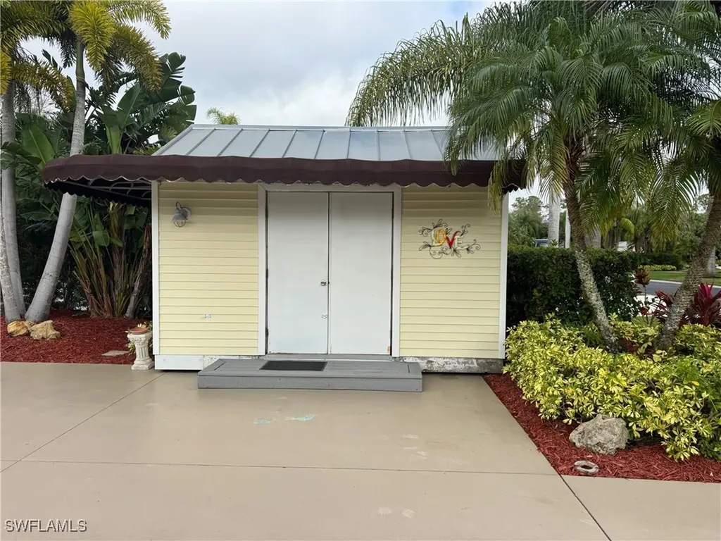 Lot 275 3040 Gray Eagle Parkway Labelle FL 33935