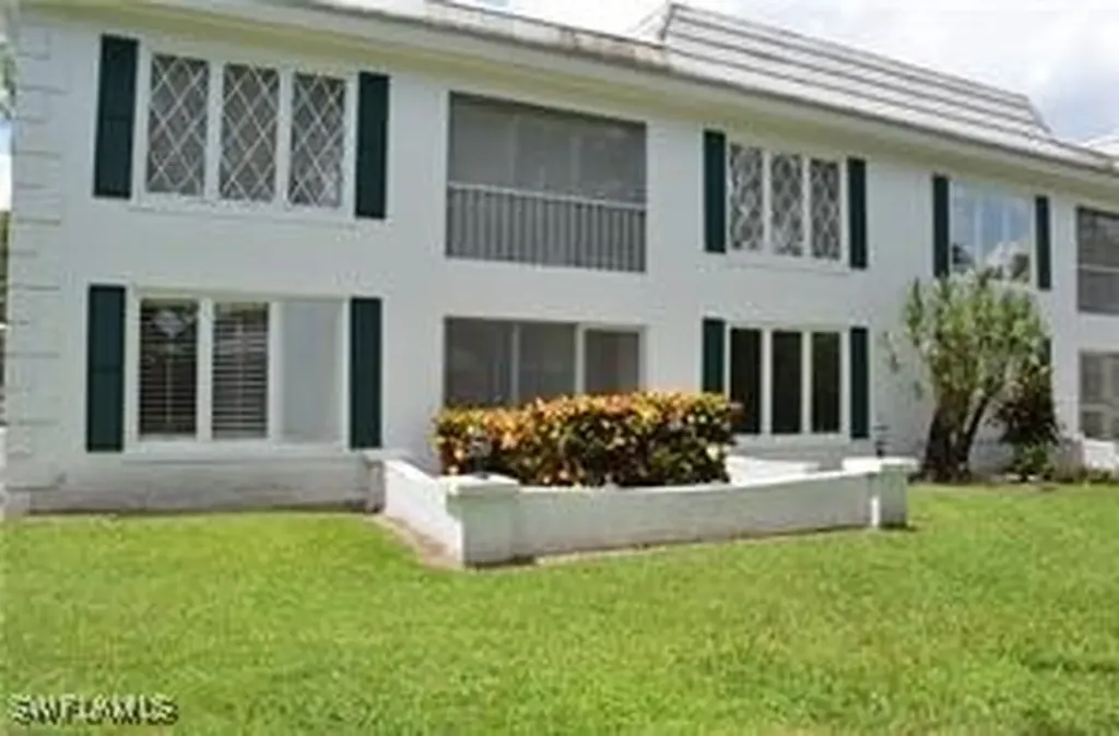 250 Palm River Boulevard Naples FL 34110