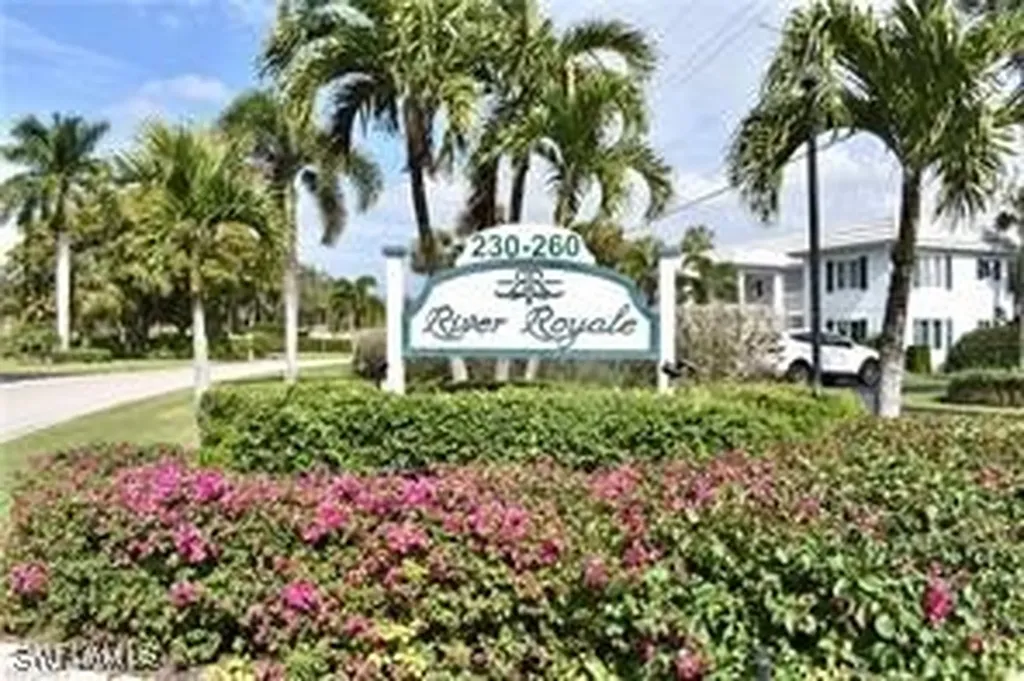 250 Palm River Boulevard Naples FL 34110