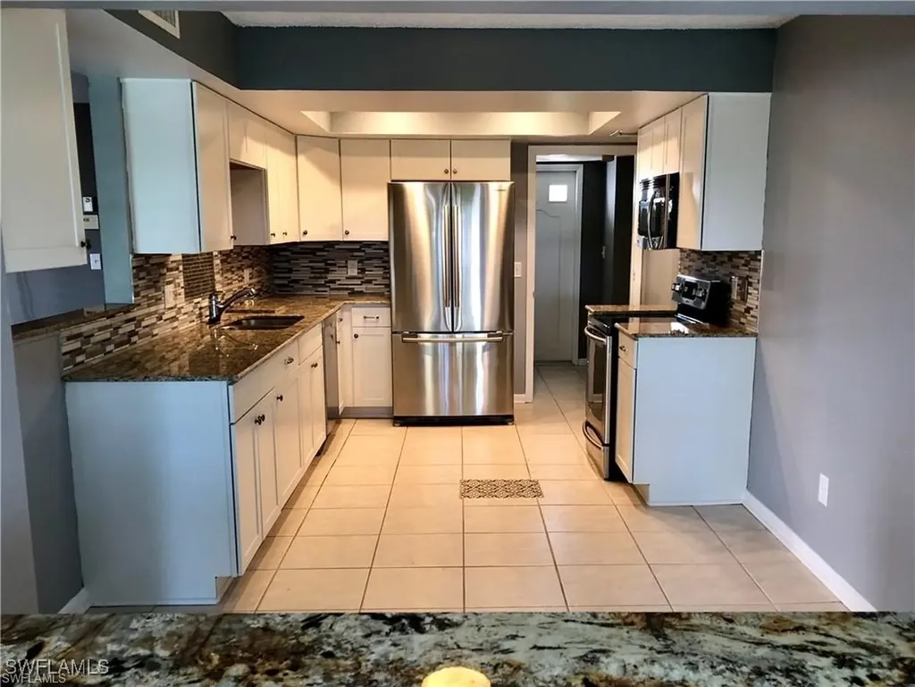 250 Palm River Boulevard Naples FL 34110