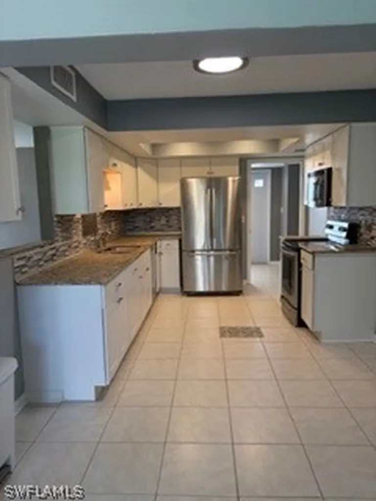 250 Palm River Boulevard Naples FL 34110
