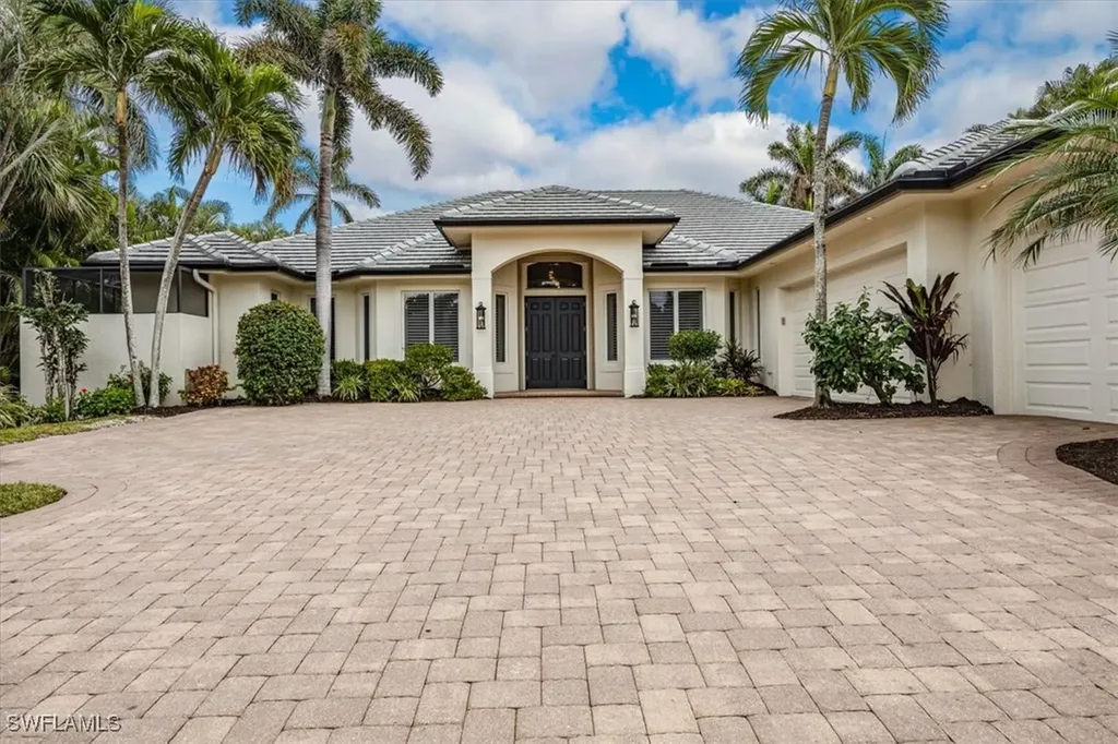 Naples FL, 3110 Crayton Road