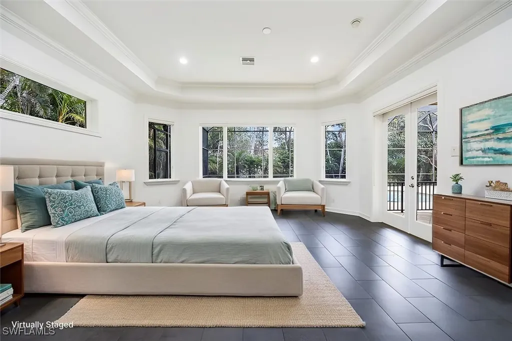 3110 Crayton Road Naples FL 34103