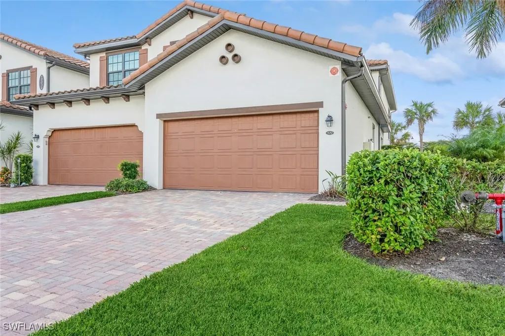 12039 Hawthorn Lake Drive Fort Myers FL 33913