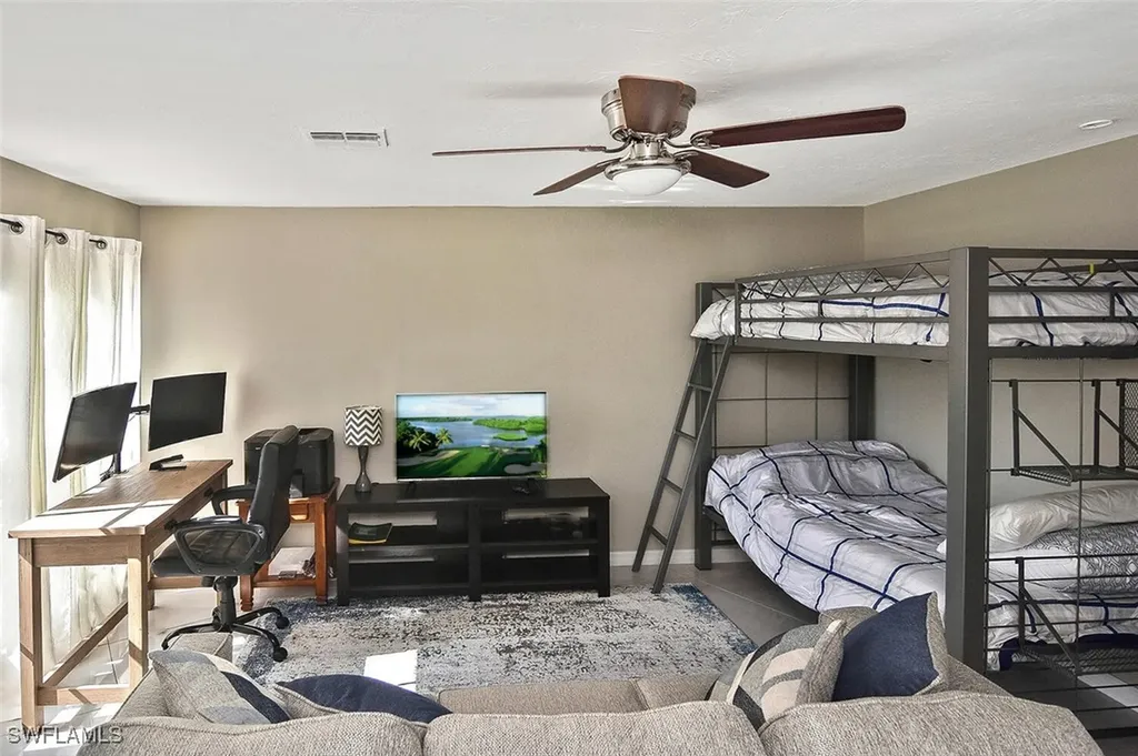 4 Park Lane Circle Lehigh Acres FL 33936