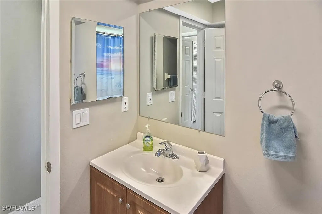 4 Park Lane Circle Lehigh Acres FL 33936