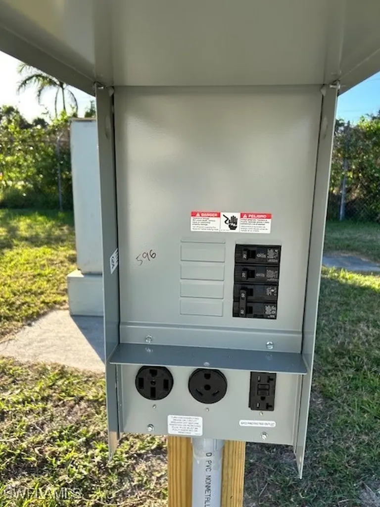 19681 Summerlin Road 596 Fort Myers FL 33908