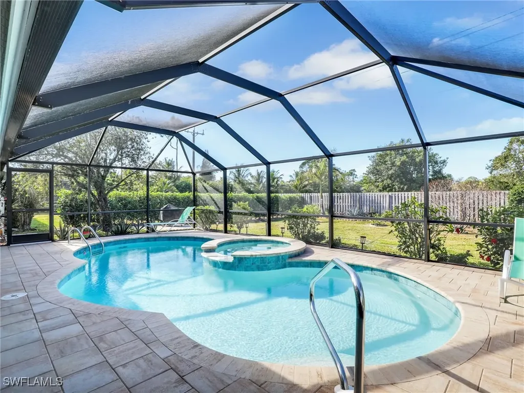808 Belville Boulevard Naples FL 34104
