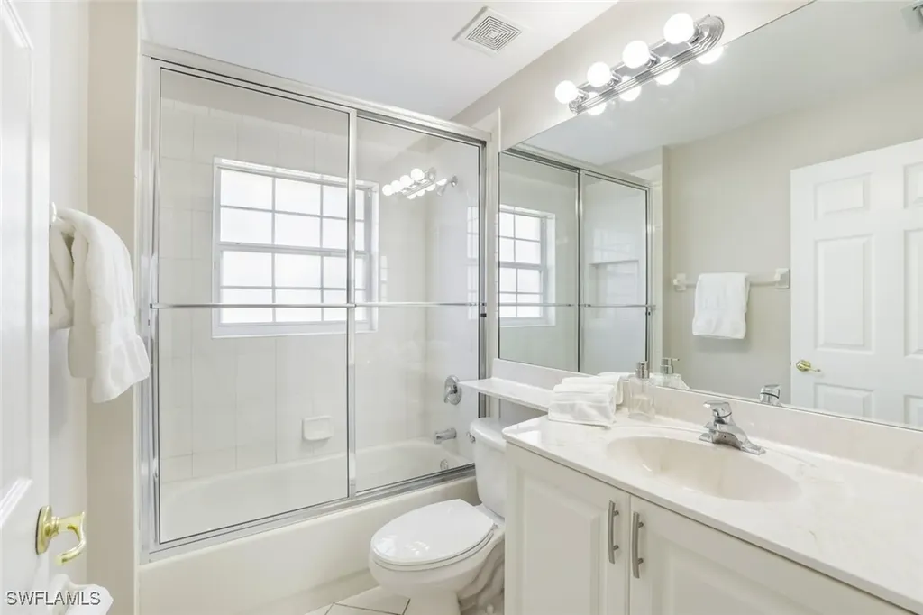 1296 Barrigona Court Naples FL 34119