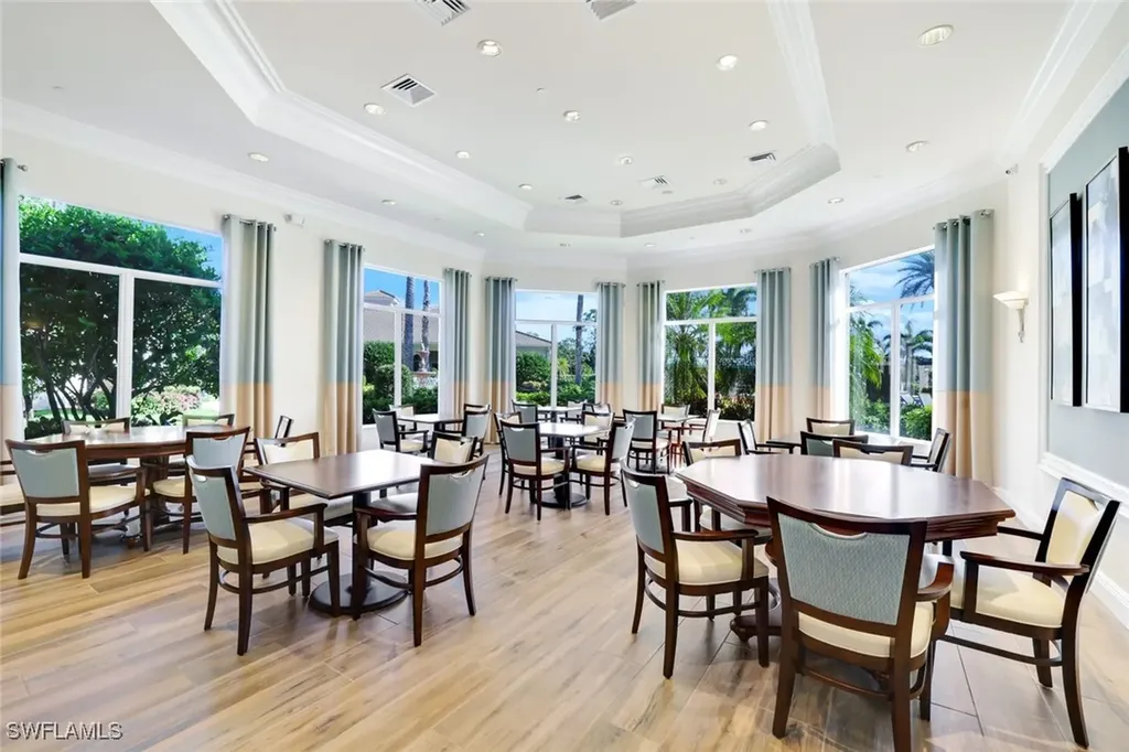 1296 Barrigona Court Naples FL 34119