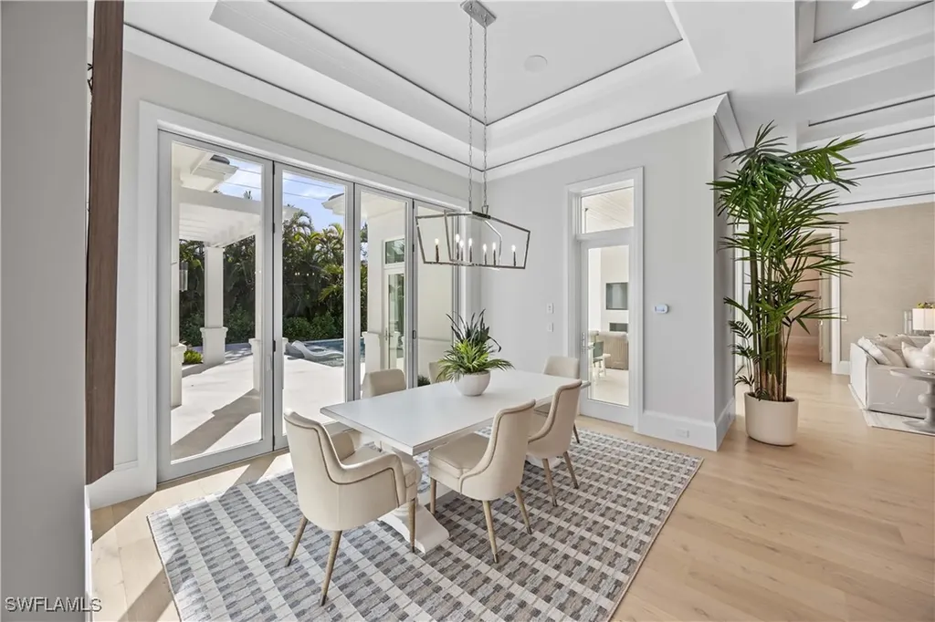 696 Fountainhead Lane Naples FL 34103