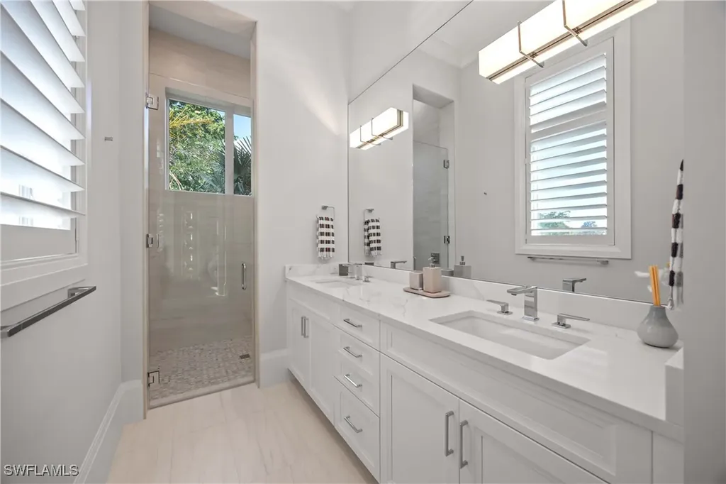 696 Fountainhead Lane Naples FL 34103