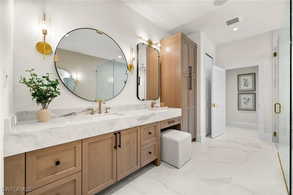 1120 10th Avenue N Naples FL 34102