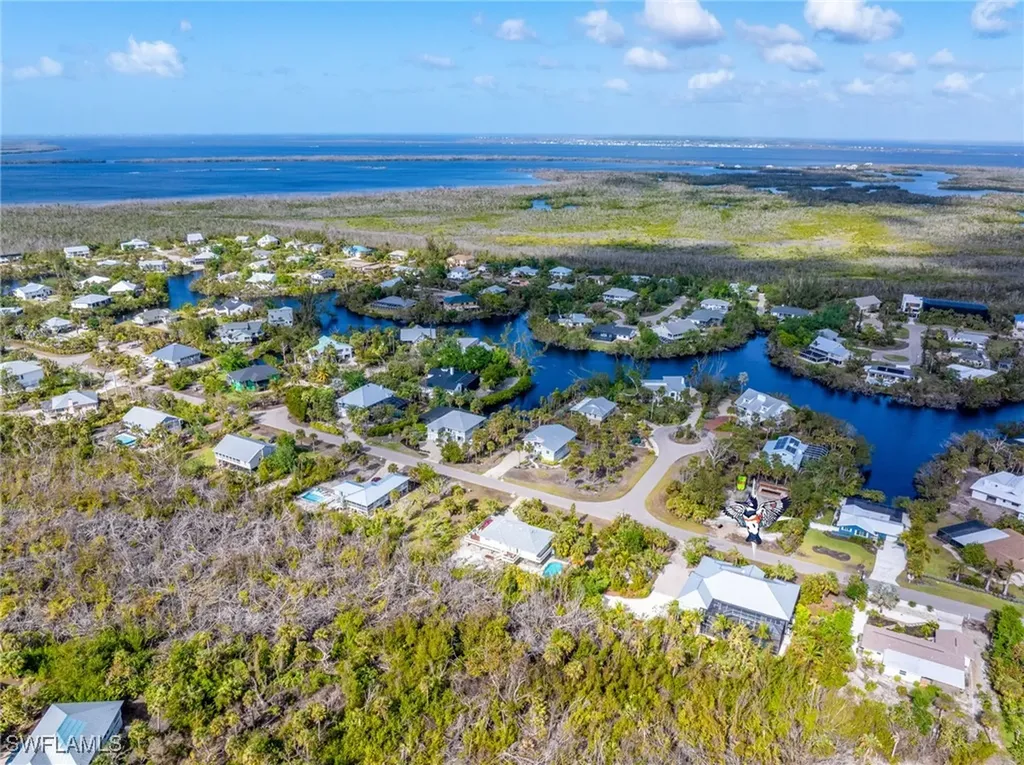 1660 Bunting Lane Sanibel FL 33957