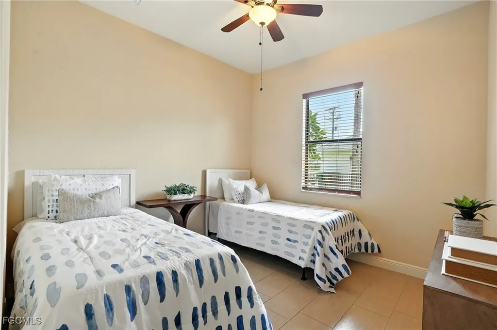 2108 SW 38th Terrace Cape Coral FL 33914