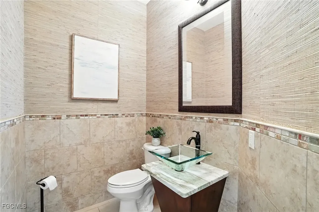 2108 SW 38th Terrace Cape Coral FL 33914