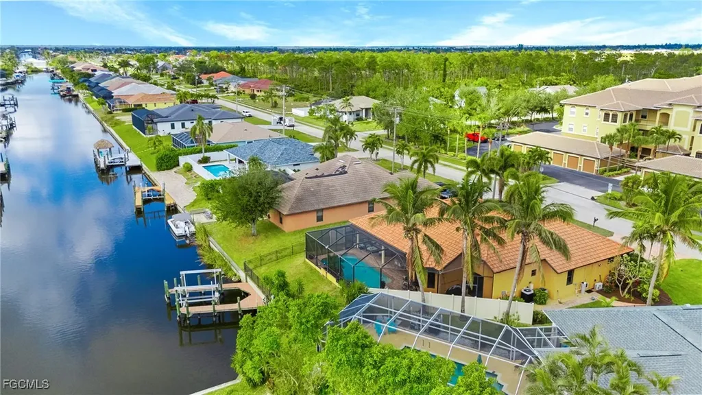 2108 SW 38th Terrace Cape Coral FL 33914
