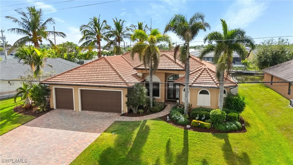 2108 SW 38th Terrace Cape Coral FL 33914