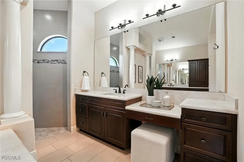 2108 SW 38th Terrace Cape Coral FL 33914