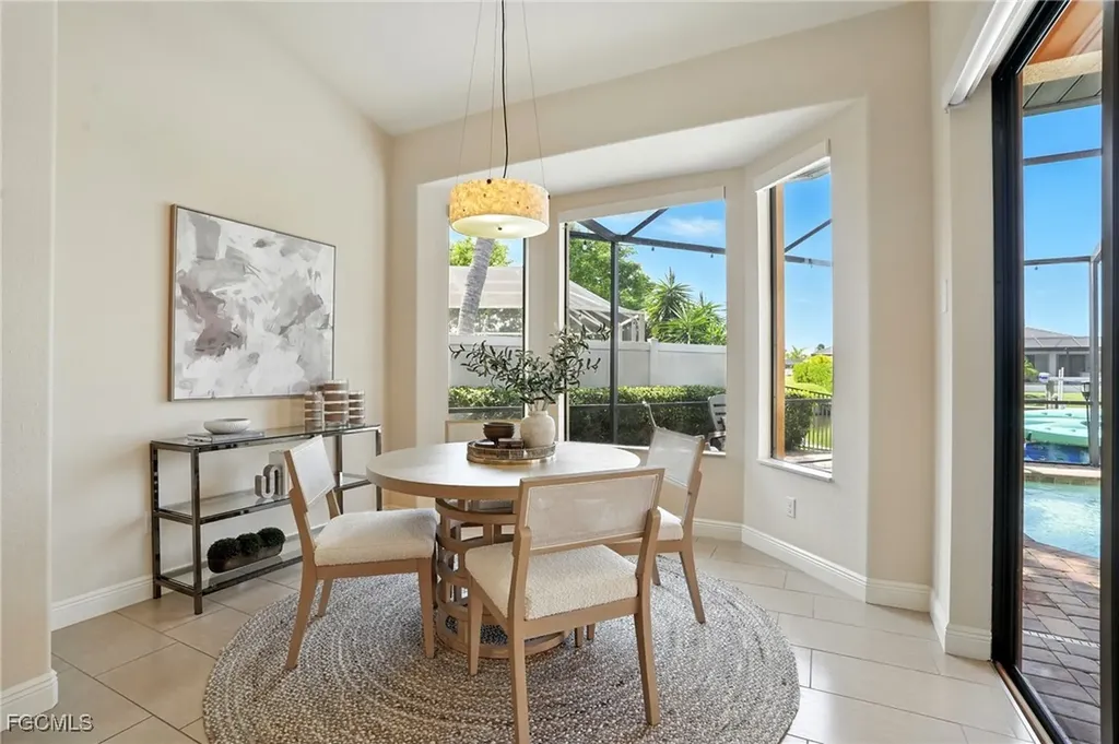 2108 SW 38th Terrace Cape Coral FL 33914