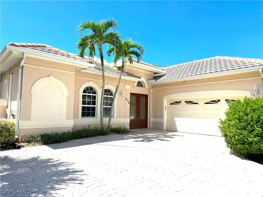 516 Eagle Creek Drive Naples FL 34113