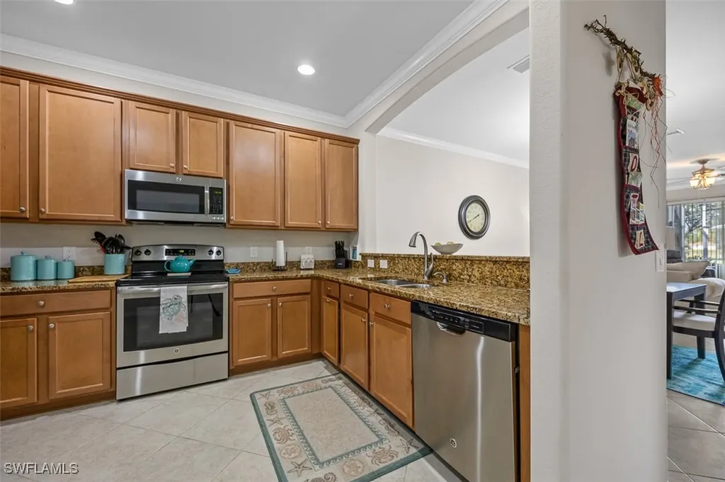 14594 Grapevine Drive Naples FL 34114