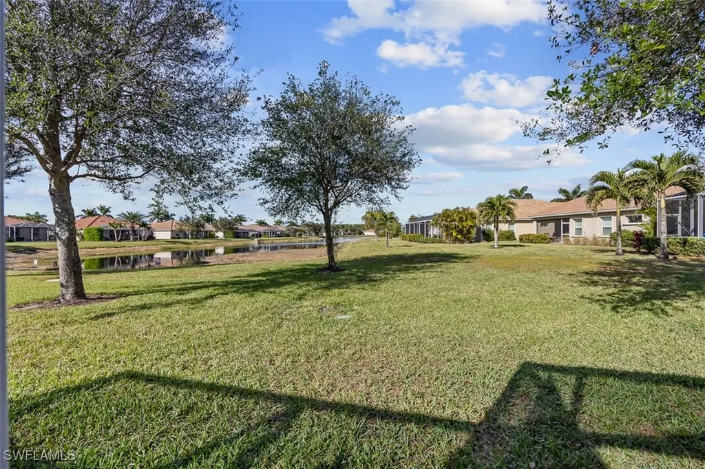 14594 Grapevine Drive Naples FL 34114
