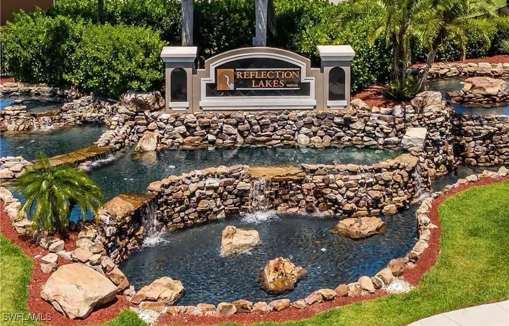 14594 Grapevine Drive Naples FL 34114